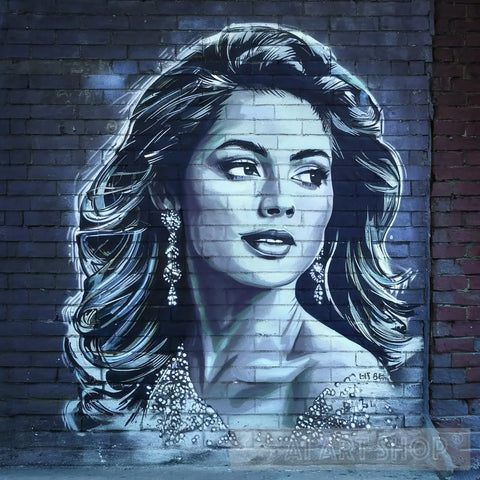 ELEGANCE OF AISHWARYA RAI BACHCHAN